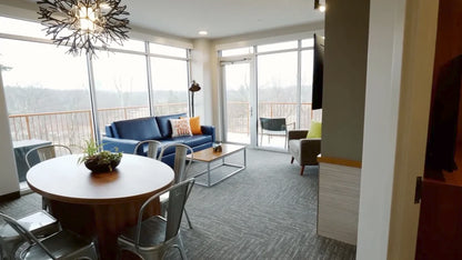 Rooms & Packages